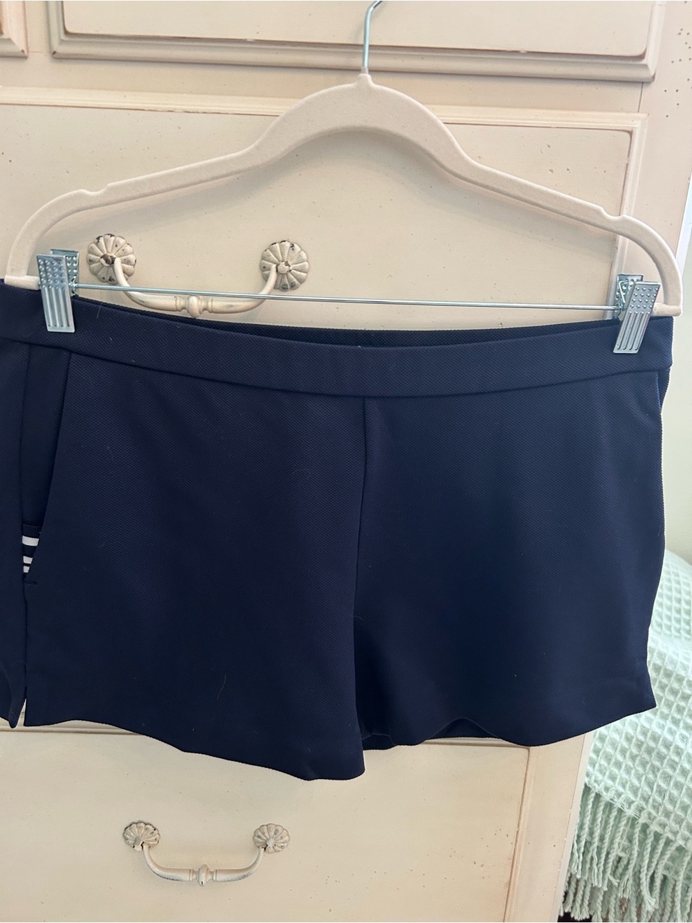 Tory Sport Navy Performance Shorts - Picture 1 of 3